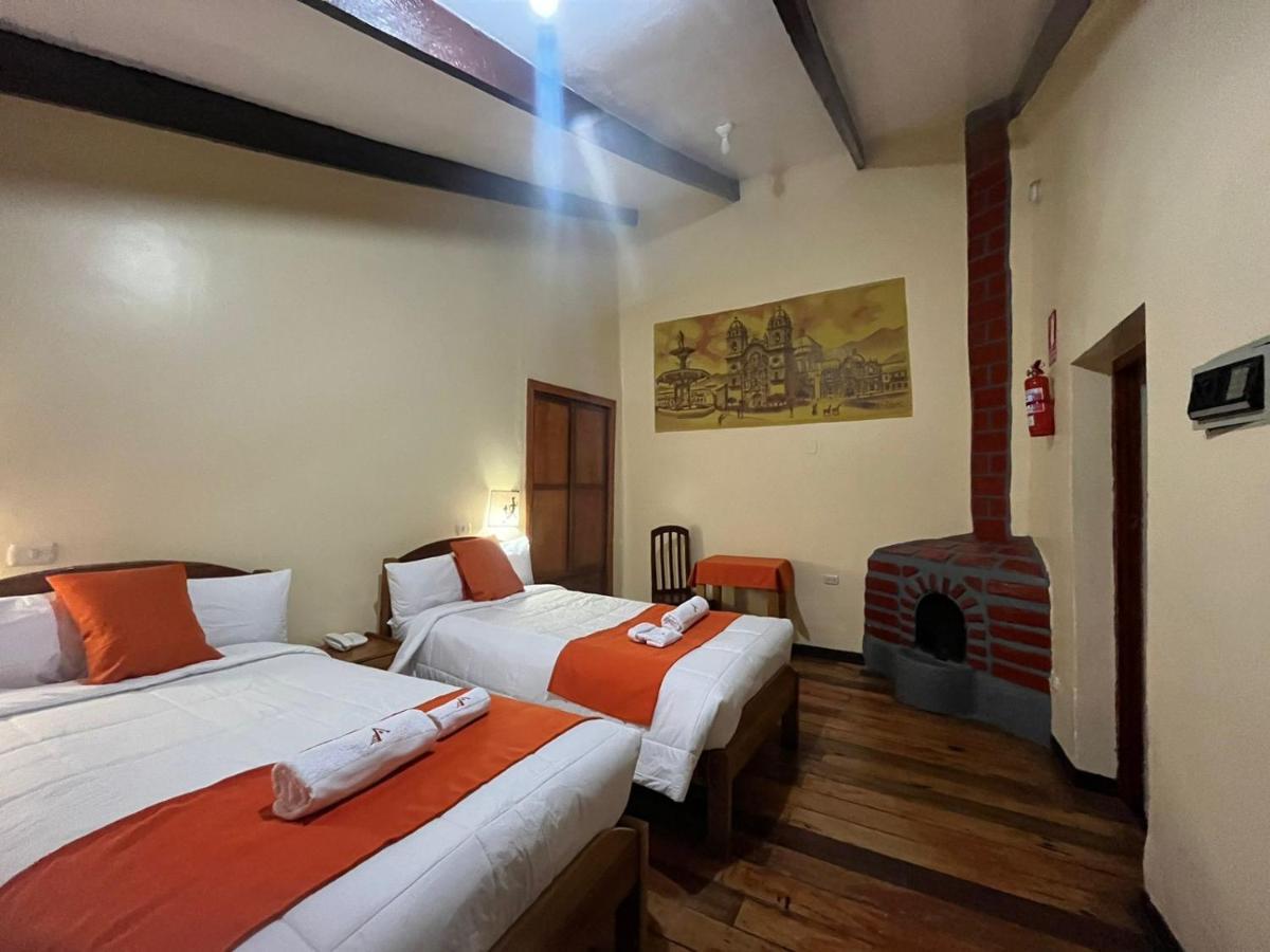 Hotel Hostal Andenes De Alabado Cuzco Esterno foto