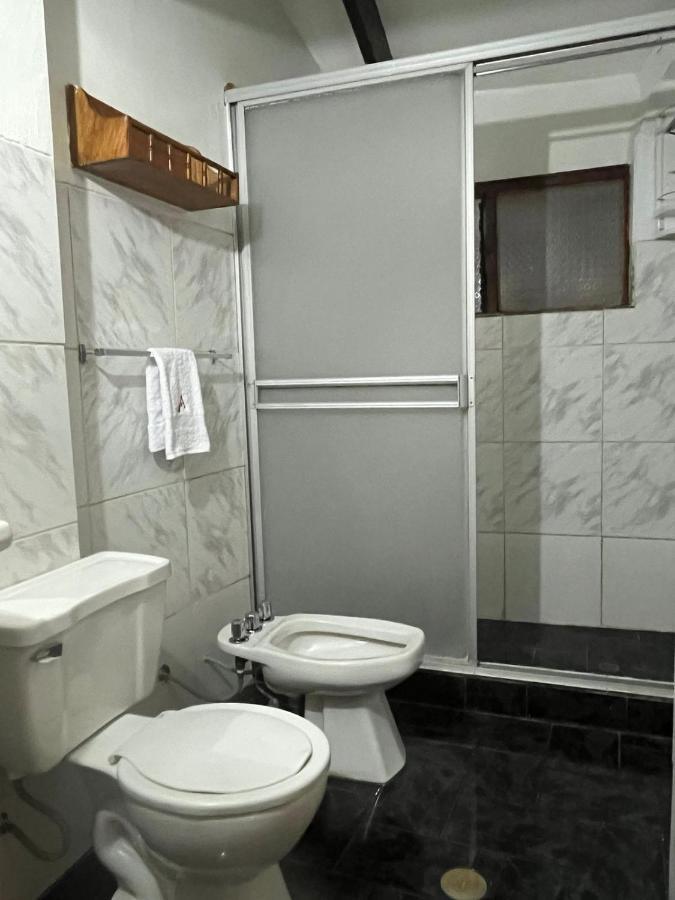 Hotel Hostal Andenes De Alabado Cuzco Esterno foto