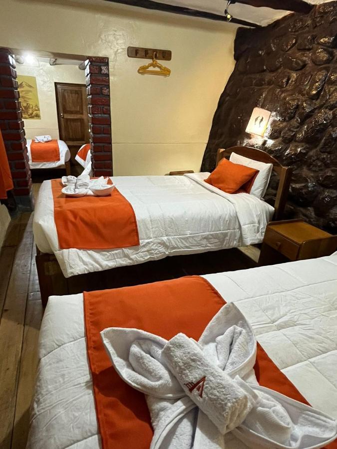 Hotel Hostal Andenes De Alabado Cuzco Esterno foto