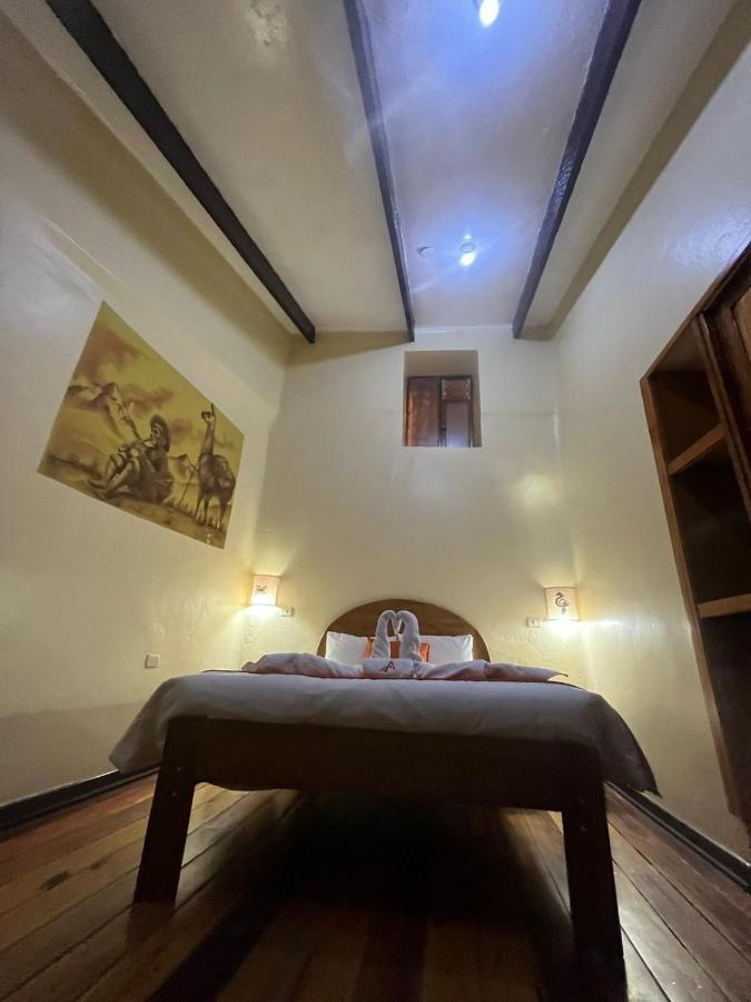 Hotel Hostal Andenes De Alabado Cuzco Esterno foto