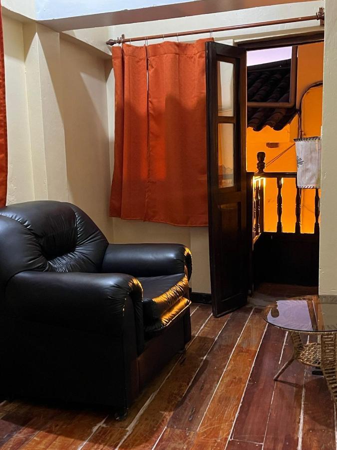 Hotel Hostal Andenes De Alabado Cuzco Esterno foto