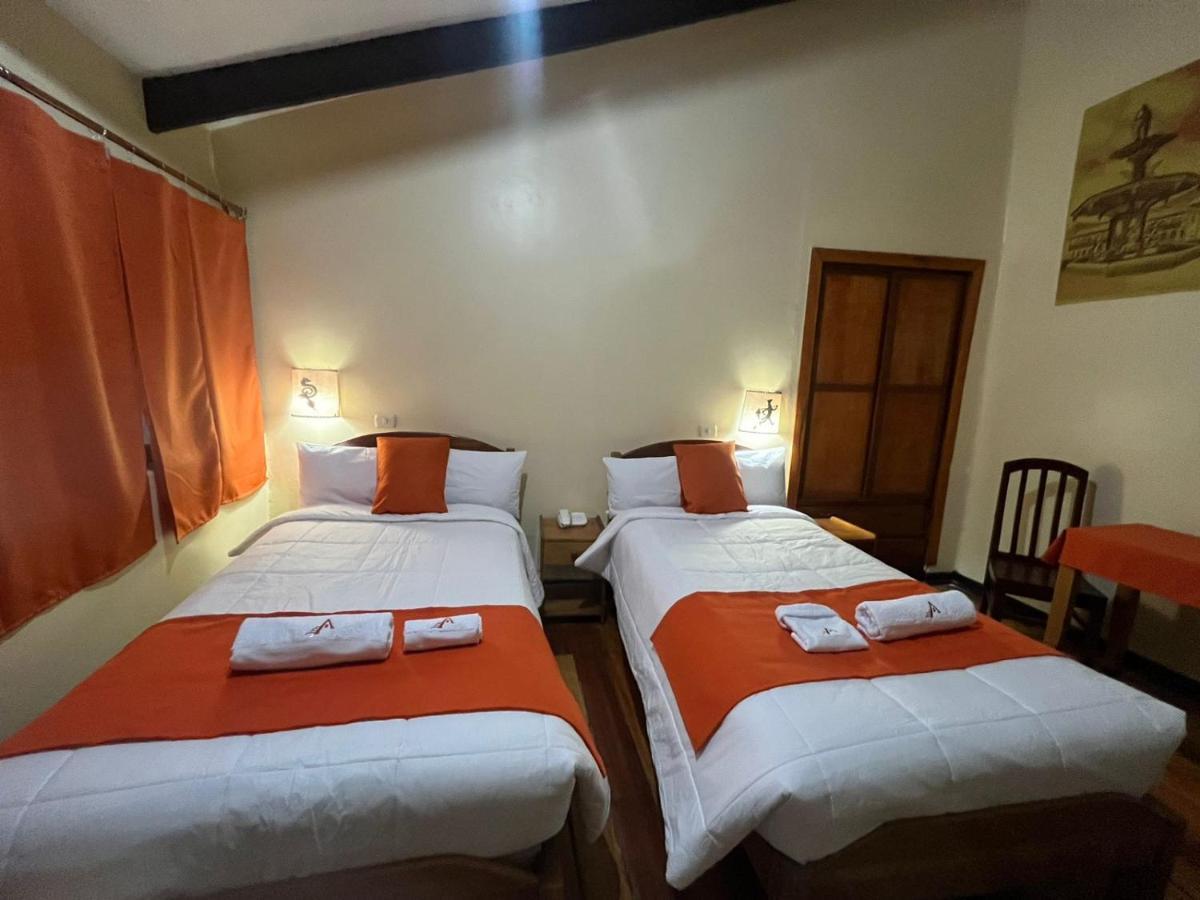 Hotel Hostal Andenes De Alabado Cuzco Esterno foto