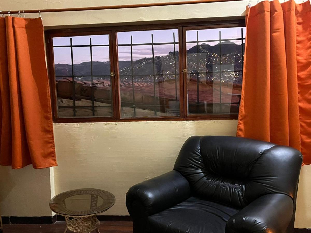 Hotel Hostal Andenes De Alabado Cuzco Esterno foto